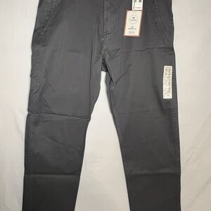 Dockers Men's Dark Gray Chinos